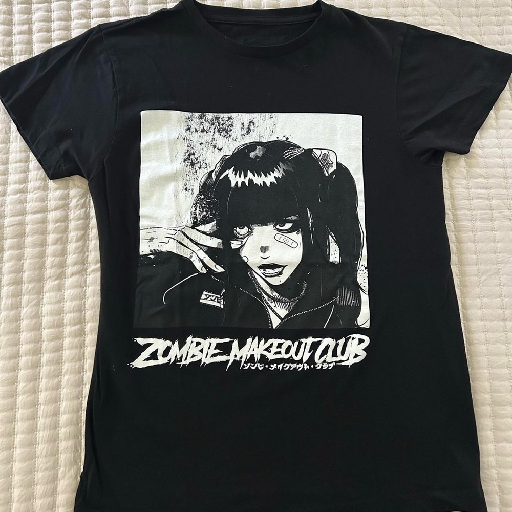 Black T-Shirt